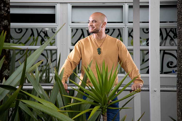 Tauira: Rōnakitanga ki te reo Kairangi - Ihaia Harris