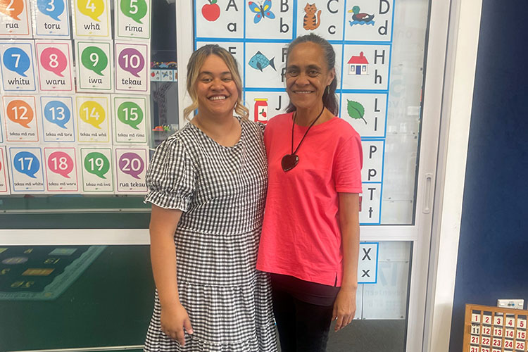 Annaleah Hoera and Gazelle Rangitakatu - Graduates: Bachelor of education