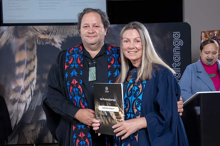 Jude Thompson - reo tauira