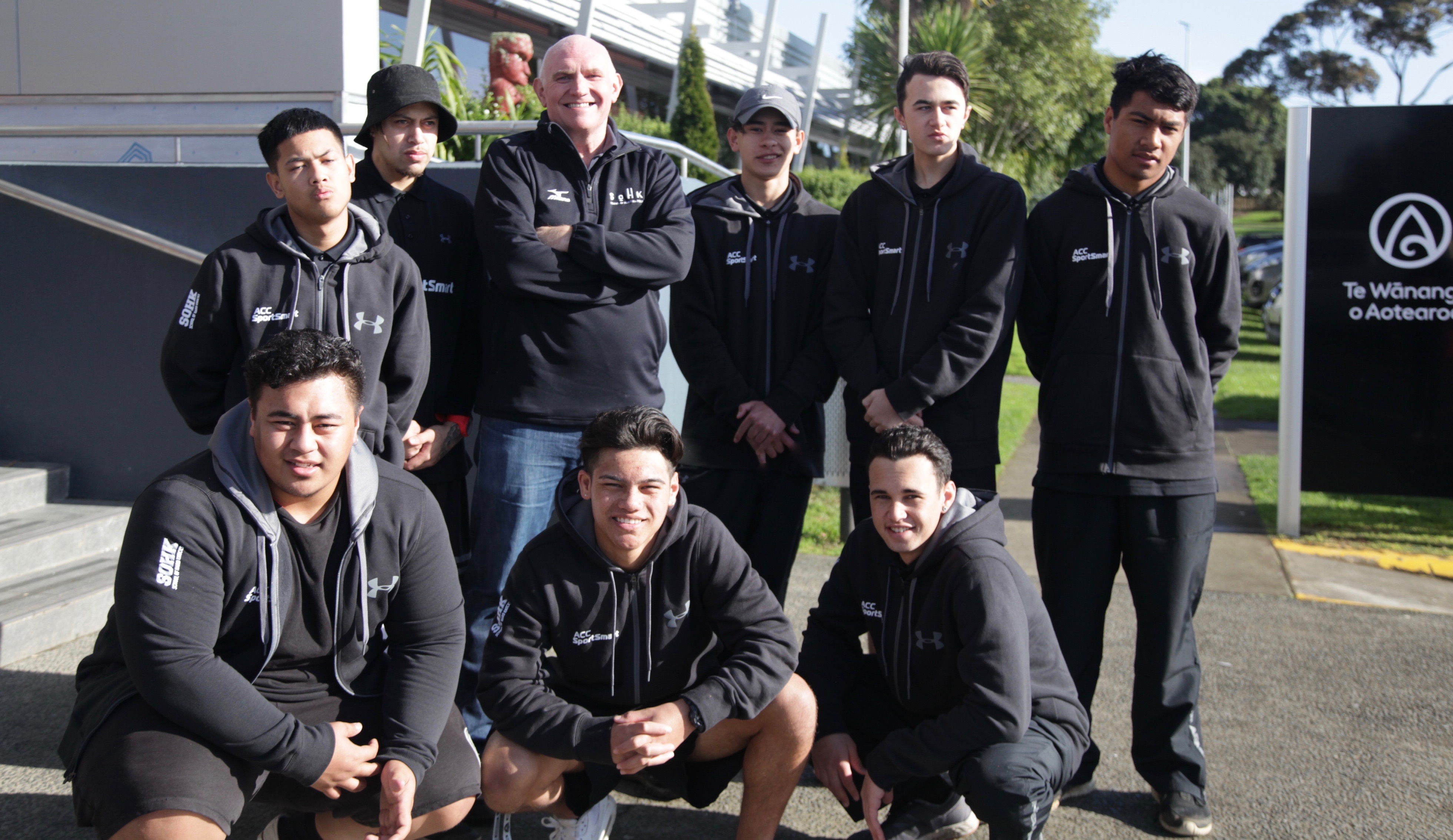 Ken Cowen with SOHK tauira