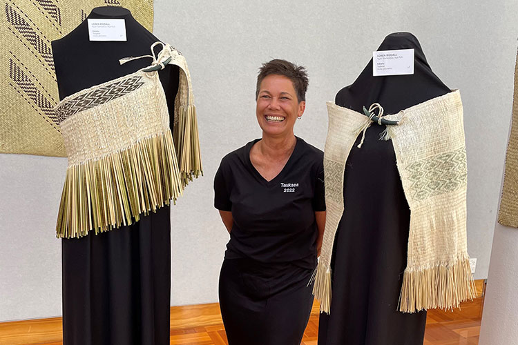 Loren Riddall : Maunga Kura Toi, Bachelor of Māori Art, Raranga