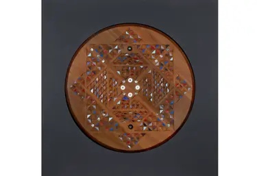 Artist: Glenn Hauraki. Iwi: Rongowhakata, Ngāti Kahungunu, Ngāti Porou. Artwork: Te ara o ngā tīpuna (the path of our ancestors) 2019. Material: Totara with corian and pāua laminate on a mdf base 