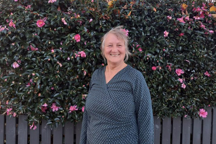 Rena Mclean: Graduate Kāwai Raupapa, Certificate in Māori and Indigenous Art at the Whanganui campus