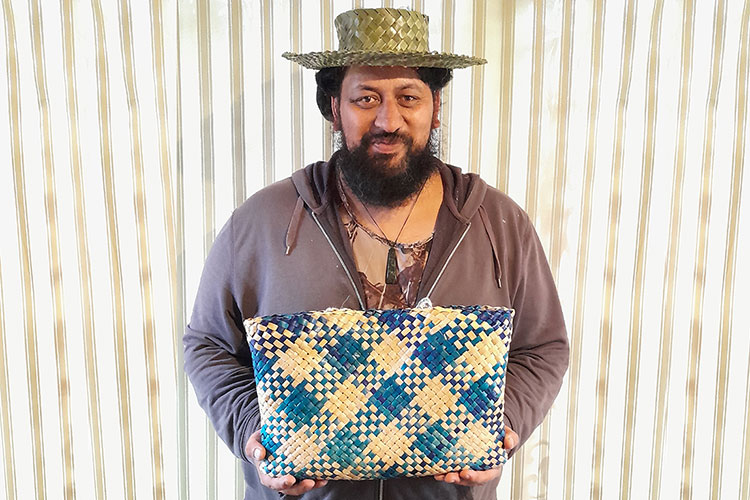 Weku Kereopa : Diploma in Māori and Indigenous Art. (Raranga) graduate